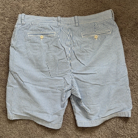 Vineyard Vines Seersucker Breaker Short - Picture 2 of 3
